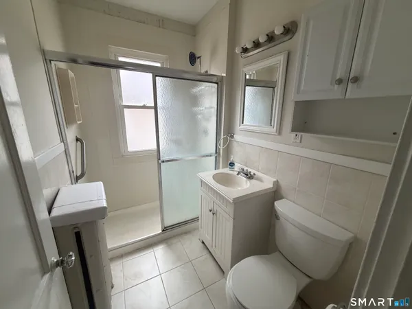 $2,650 | 65 Burr Street, West Hartford, CT 06107