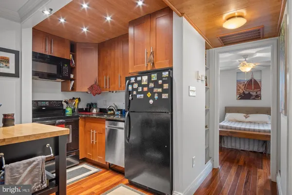 $2,850 | 220 North St Asaph Street, Unit 20, Alexandria, VA 22314