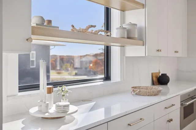 $1,104,000 | 3447 Falcon Circle Northwest, Prior Lake, MN 55372