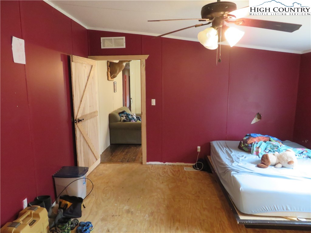 172 Huffman Road Vilas, NC 28692 - Photo 15 of 38 Gallery Image 15