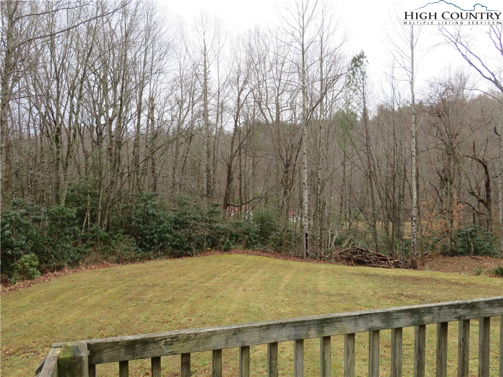 172 Huffman Road Vilas, NC 28692 - Photo 5 of 38 Gallery Image 5