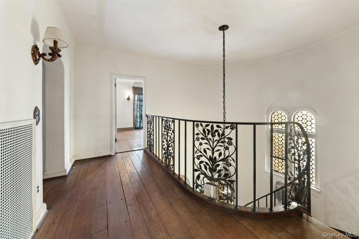 243 Summit Avenue Mount Vernon, NY 10552 - Photo 19 of 37