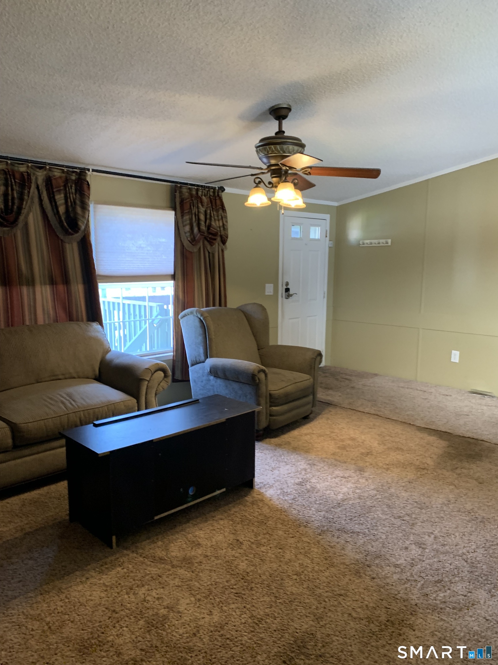 1012 Old Colony Road Meriden, CT 06451 - Photo 7 of 17