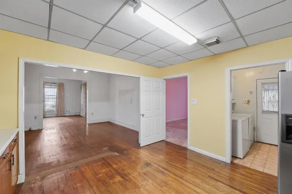 $215,000 | 2109 Gentry Street, Houston, TX 77009