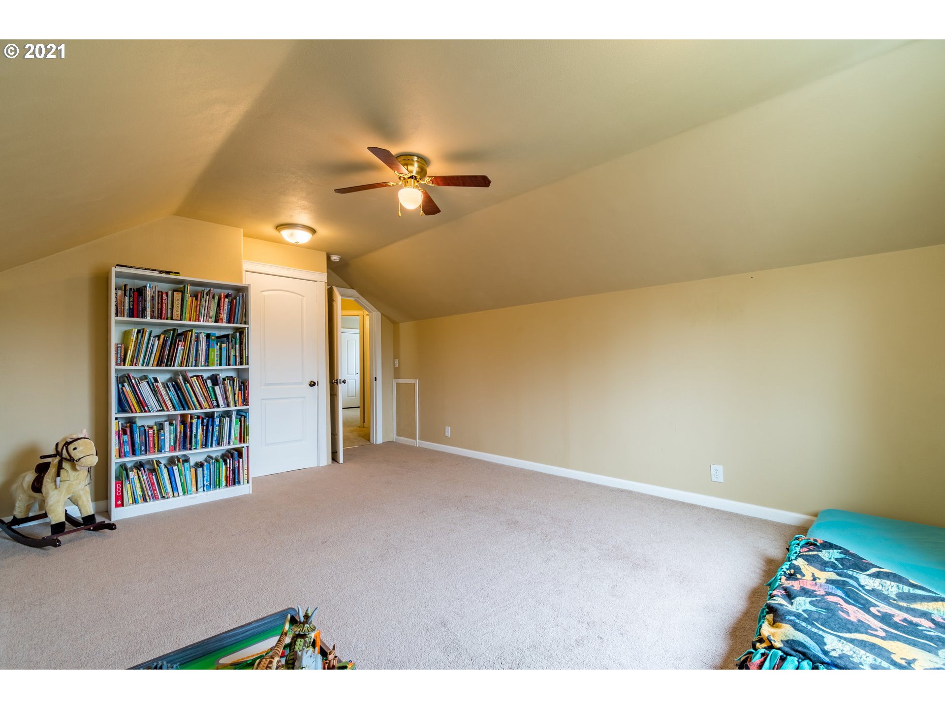 201 Pond Turtle Way Cottage Grove, OR 97424 - Photo 26 of 32 Gallery Image 26