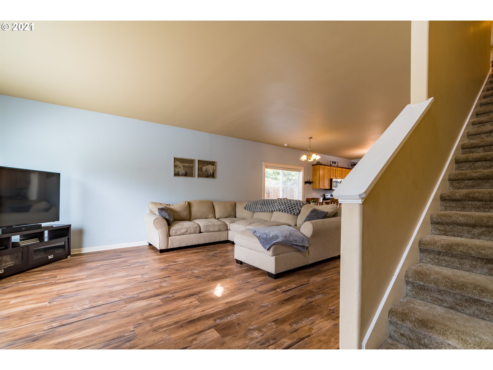 201 Pond Turtle Way Cottage Grove, OR 97424 - Photo 5 of 32 Gallery Image 5