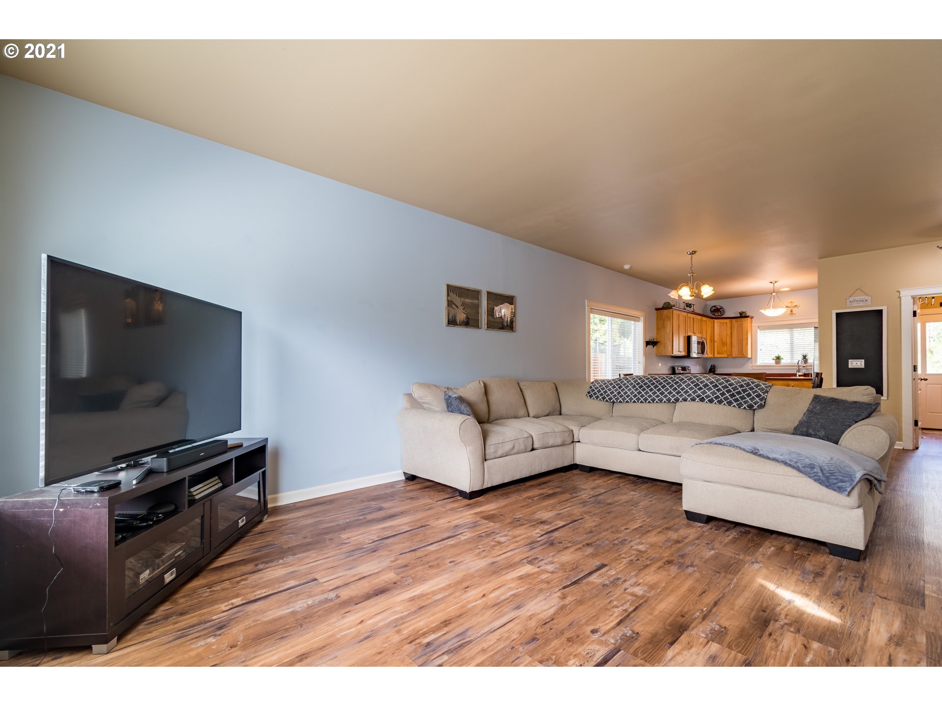 201 Pond Turtle Way Cottage Grove, OR 97424 - Photo 6 of 32 Gallery Image 6