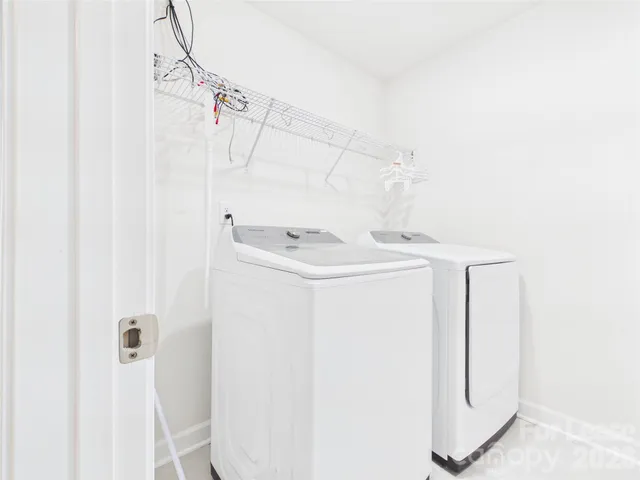 $2,550 | 3941 Woodland View Drive, Charlotte, NC 28215