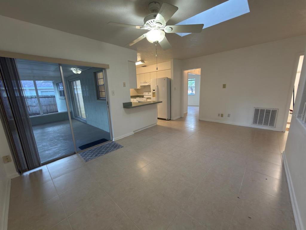 2209 Boxwood Way Brandon, FL 33511 - Photo 5 of 25