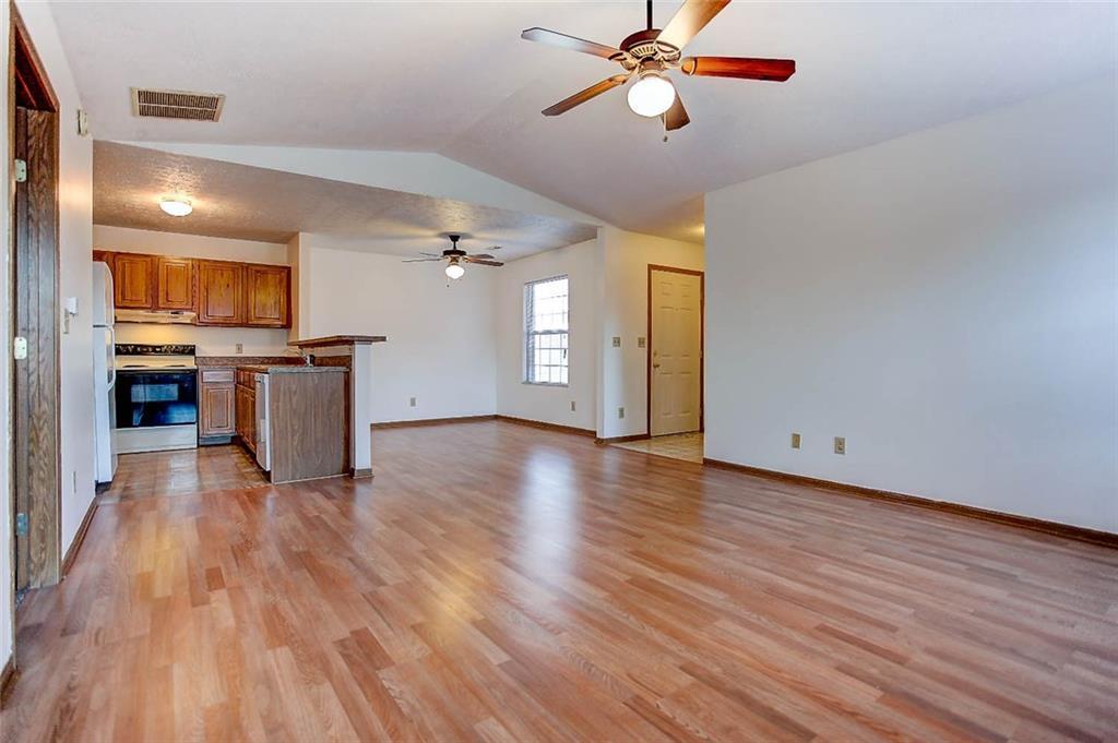 3966 Covington Drive, Unit 3966 Springfield, OH 45503 - Photo 6 of 22
