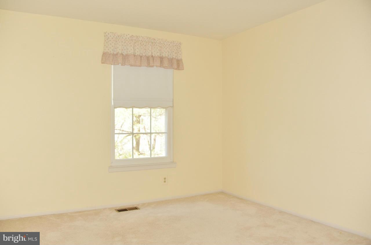 5942 Powell's Landing Road Burke, VA 22015 - Photo 22 of 30 Third Bedroom