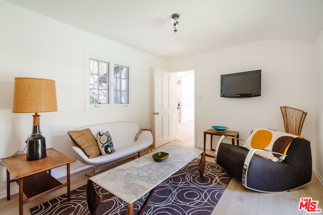 1755 Old Ranch Road Los Angeles, CA 90049 - Photo 15 of 46