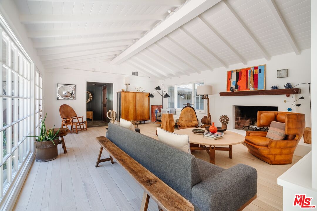 1755 Old Ranch Road Los Angeles, CA 90049 - Photo 5 of 46