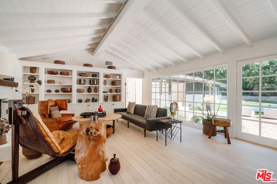 1755 Old Ranch Road Los Angeles, CA 90049 - Photo 8 of 46