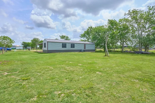 $185,000 | 1003 Nunez Street, Beasley, TX 77417