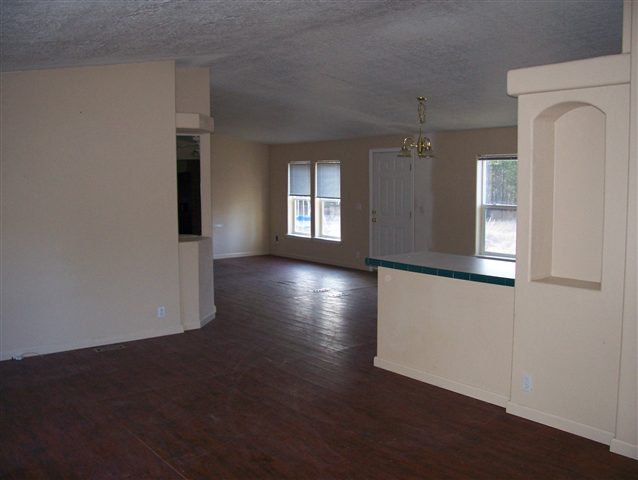1742 Spring Valley Road Newport, WA 99156 - Photo 2 of 9 Gallery Image 2
