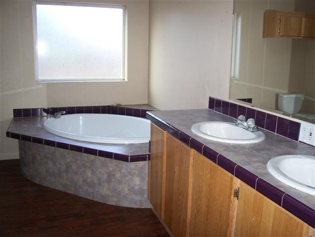 1742 Spring Valley Road Newport, WA 99156 - Photo 3 of 9 Gallery Image 3