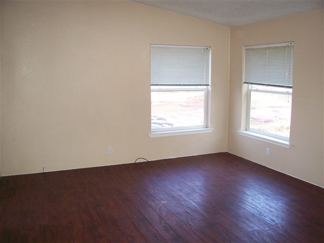 1742 Spring Valley Road Newport, WA 99156 - Photo 7 of 9 Gallery Image 7