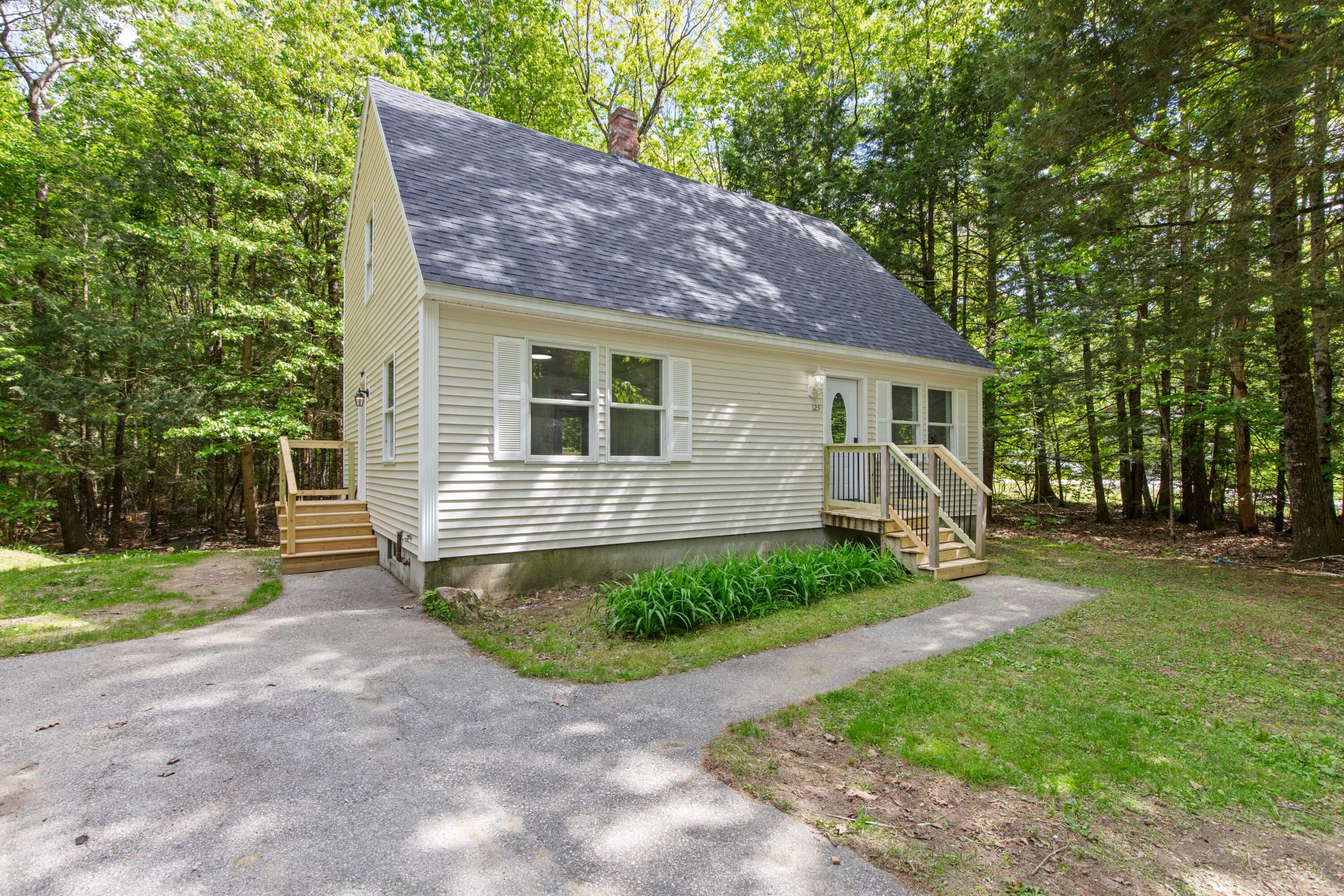 125 Northland Road North Waterboro, ME 04061 - Photo 1 of 29 125 Northland Waterboro_021