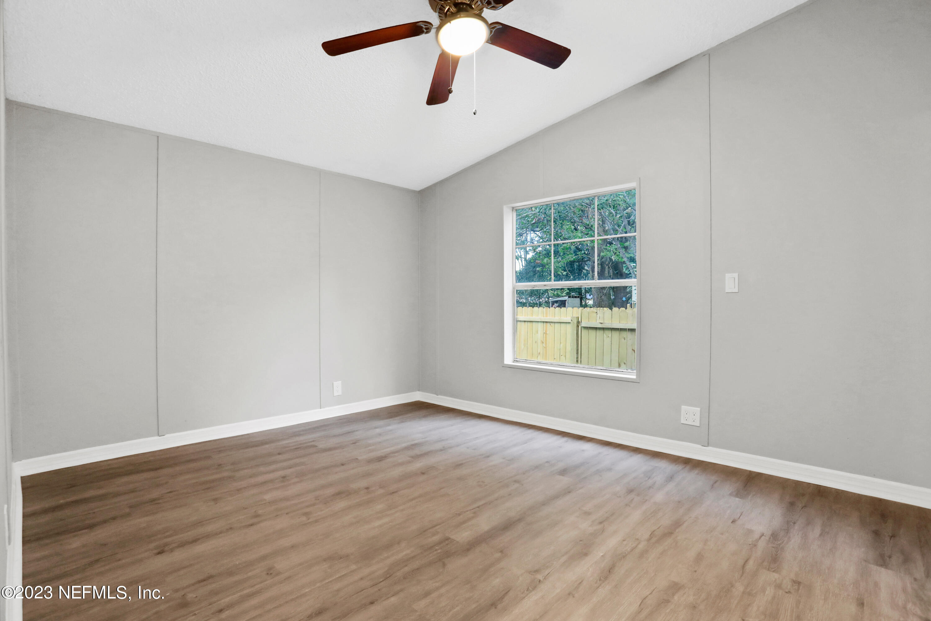 1344 Millson Road Jacksonville, FL 32221 - Photo 11 of 29 573A4342