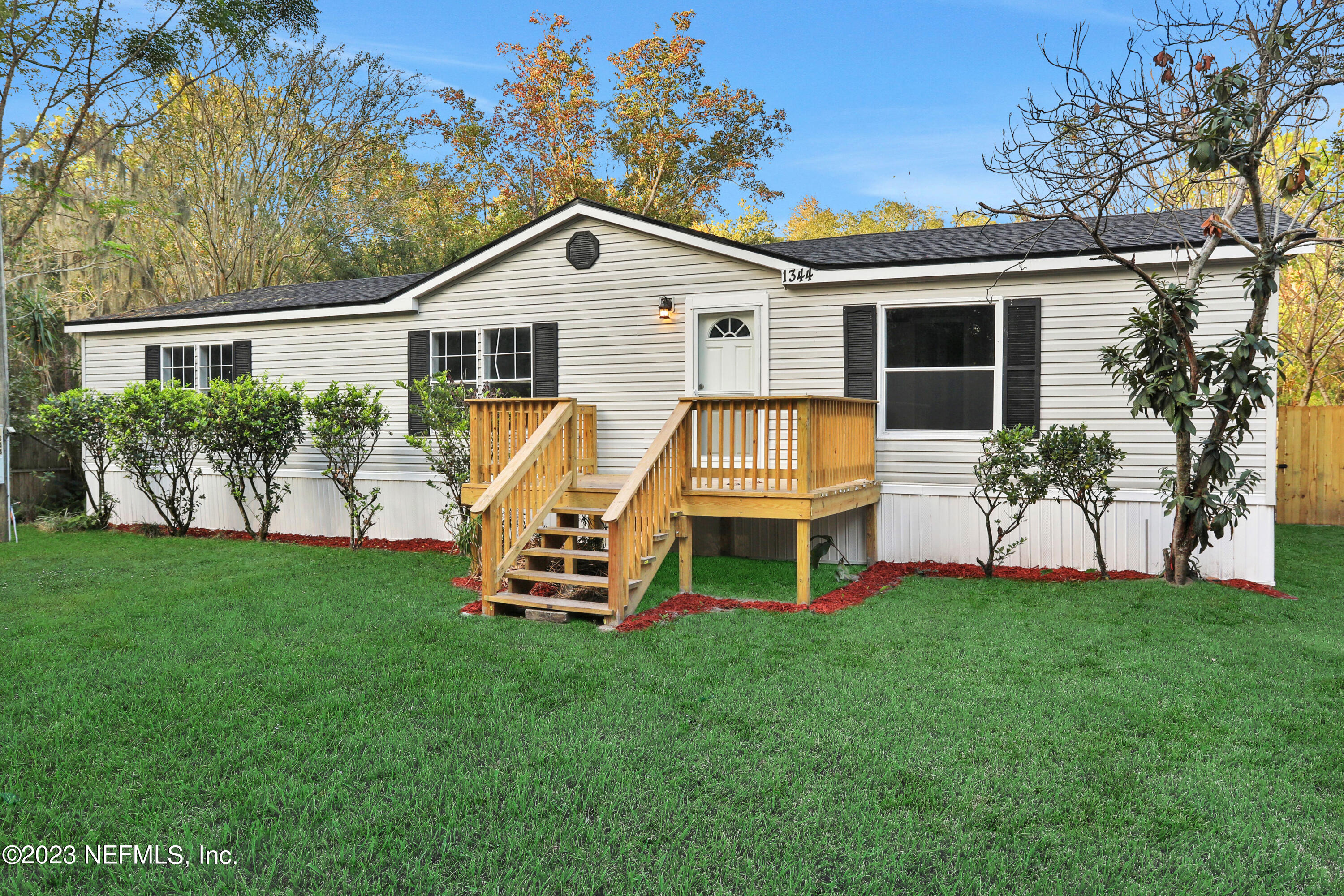 1344 Millson Road Jacksonville, FL 32221 - Photo 3 of 29 573A4469