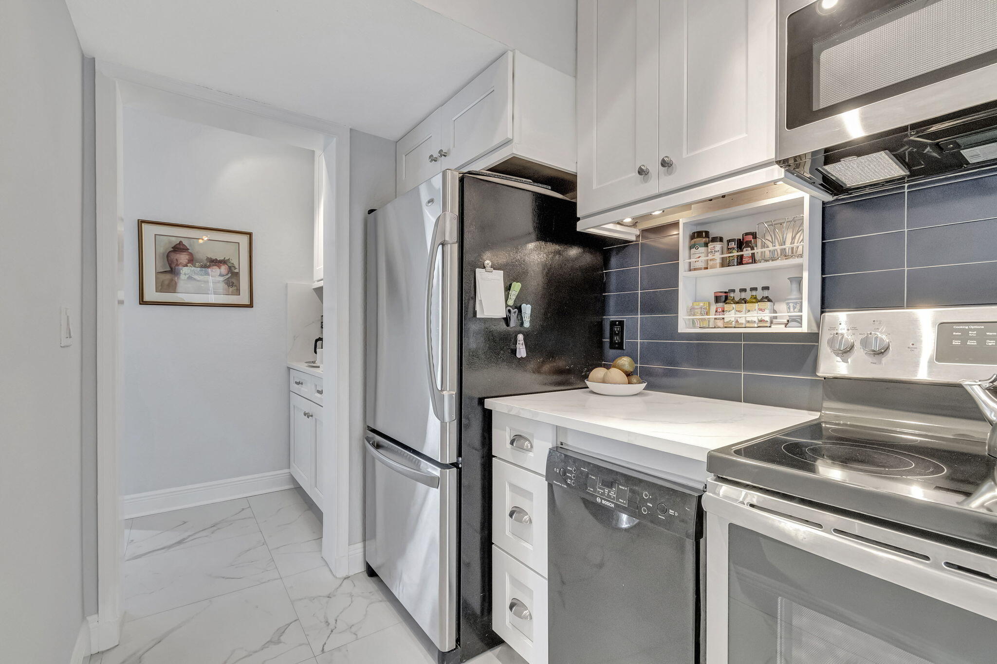990 Casuarina Road, Unit 4 Delray Beach, FL 33483 - Photo 17 of 28 38-web-or-mls-DSC_0957