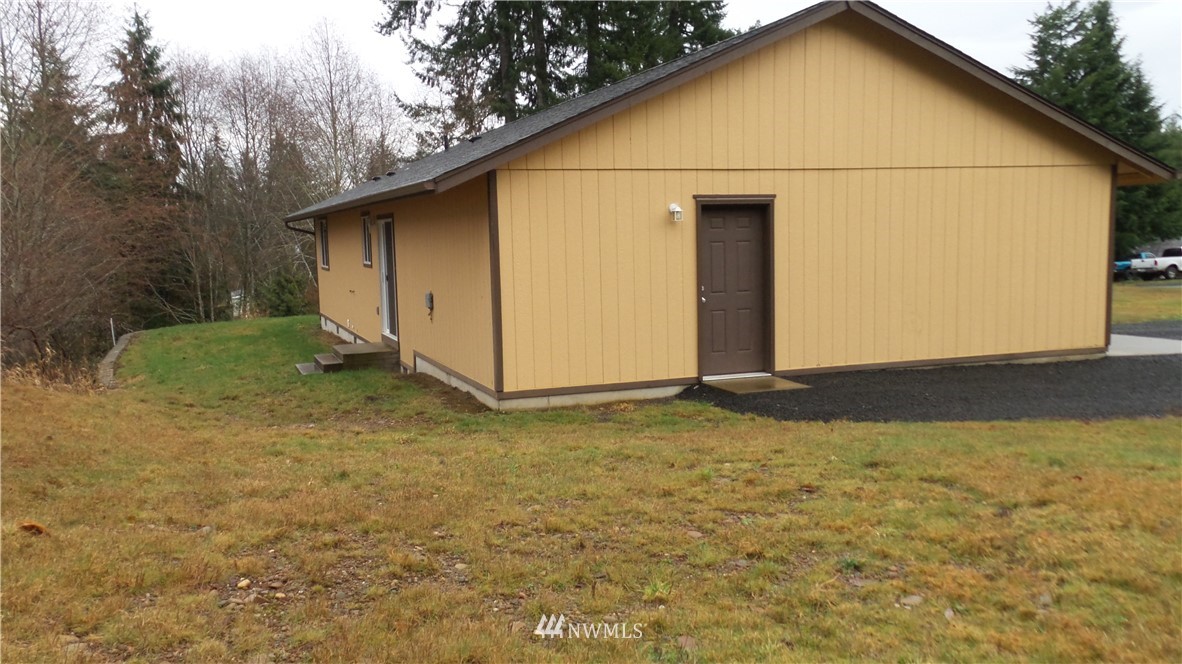 101 West Prairie Loop Road Elma, WA 98541 - Photo 4 of 18 Gallery Image 4