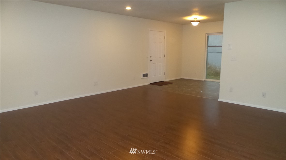 101 West Prairie Loop Road Elma, WA 98541 - Photo 5 of 18 Gallery Image 5