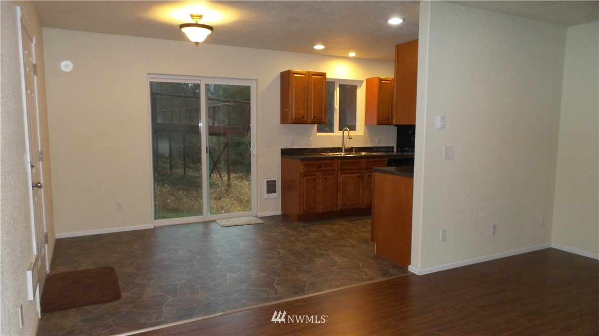 101 West Prairie Loop Road Elma, WA 98541 - Photo 8 of 18 Gallery Image 8