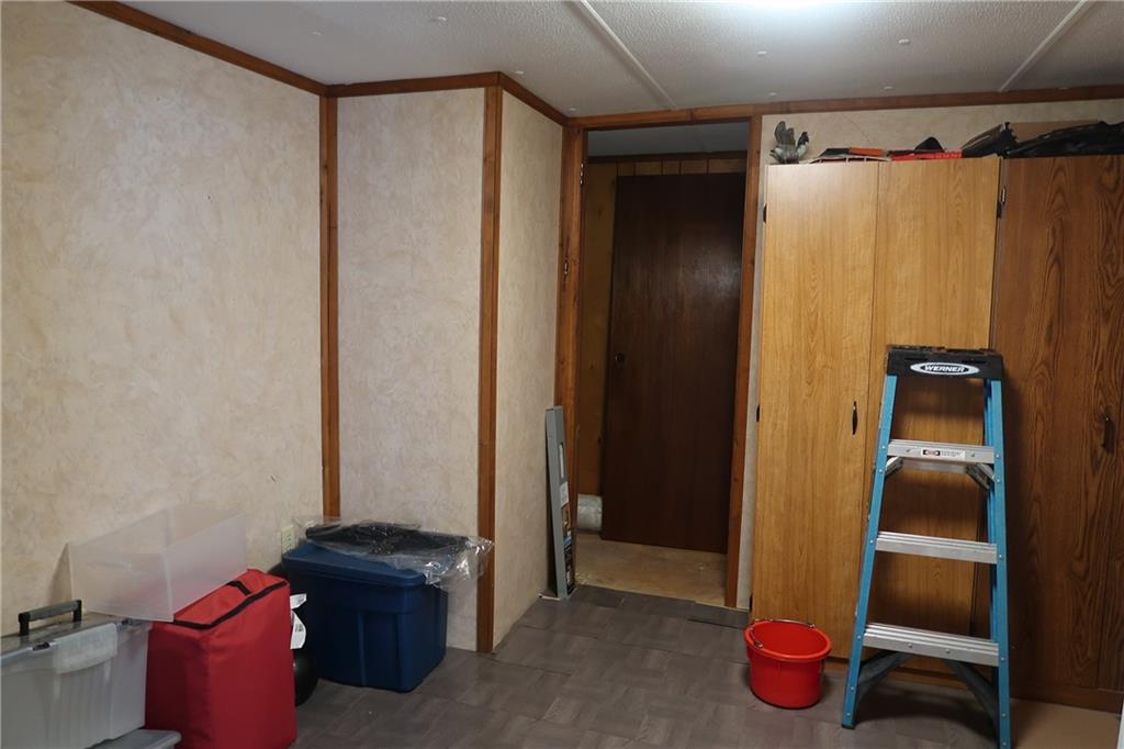 117 Esposito Road Mercer, PA 16137 - Photo 25 of 32