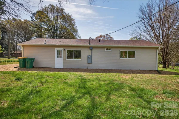 $249,900 | 2016 Bryant Street, Madison, NC 27025