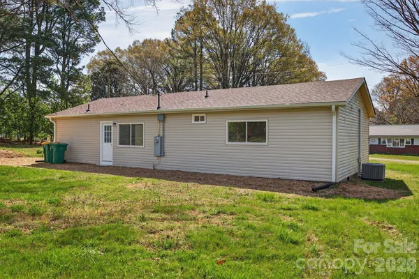 $249,900 | 2016 Bryant Street, Madison, NC 27025
