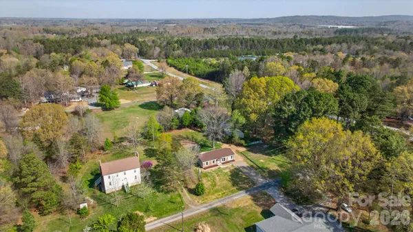 $249,900 | 2016 Bryant Street, Madison, NC 27025