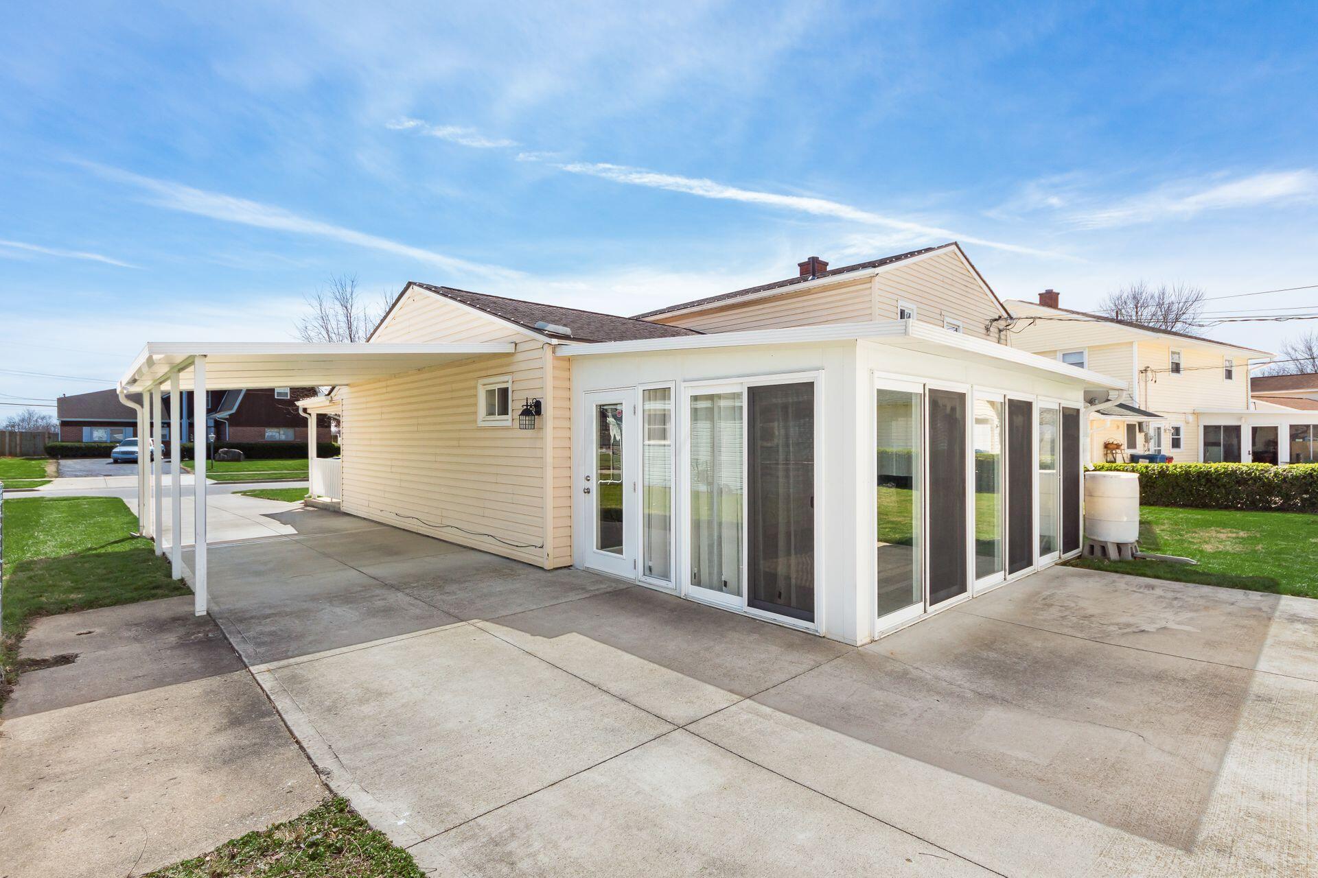 5137 Edgeview Road Columbus, OH 43207 - Photo 33 of 37 5137 Edgeview