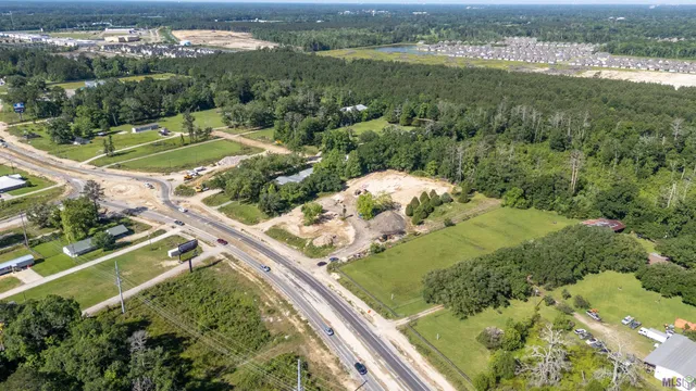 $2,400,000 | 29433 Juban Road, Denham Springs, LA 70726