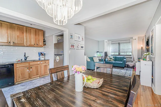 $349,000 | 81-12 155th Avenue, Unit 54 | Lindenwood