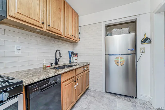 $349,000 | 81-12 155th Avenue, Unit 54 | Lindenwood