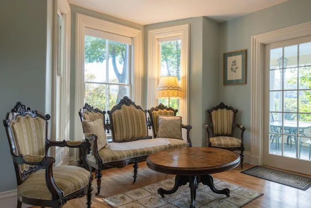 $899,000 | 11 Cream Pot Hill Road, Hinsdale, NH 03451