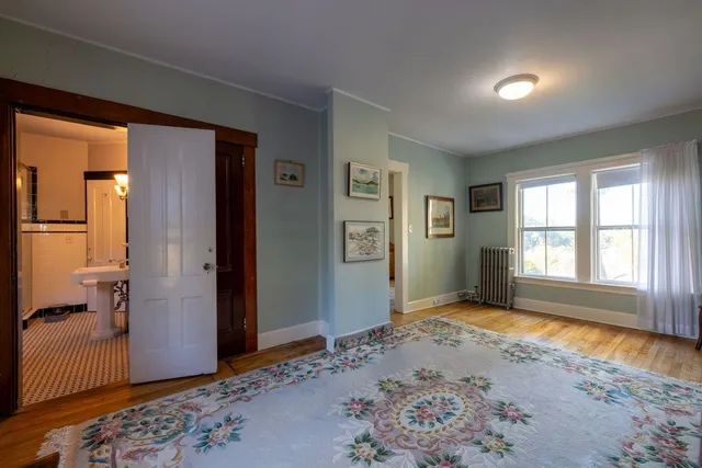 $899,000 | 11 Cream Pot Hill Road, Hinsdale, NH 03451