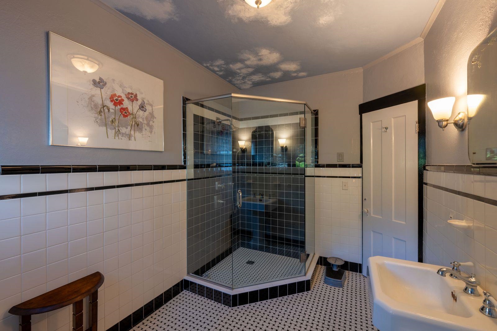 11 Cream Pot Hill Road Hinsdale, NH 03451 - Photo 27 of 59