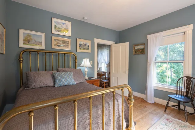 $899,000 | 11 Cream Pot Hill Road, Hinsdale, NH 03451