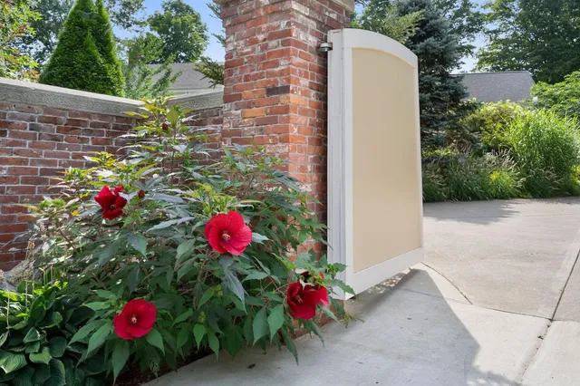 $899,000 | 11 Cream Pot Hill Road, Hinsdale, NH 03451