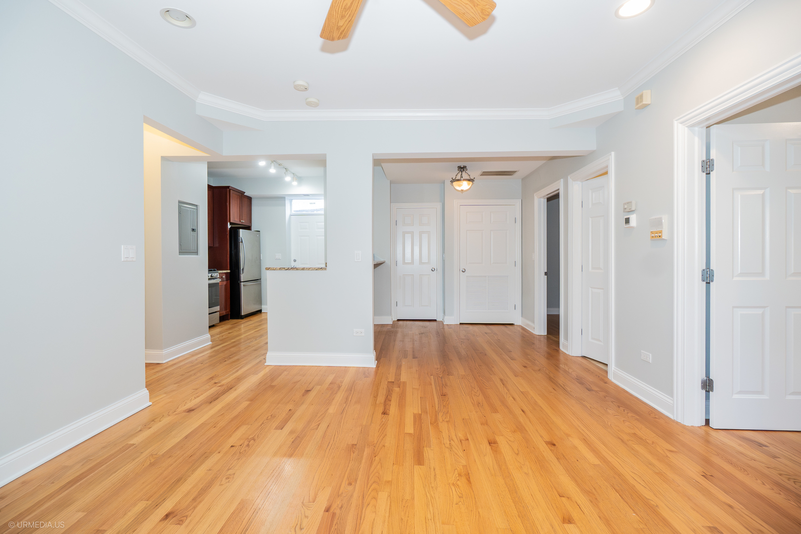 2608 West Leland Avenue, Unit 3 Chicago, IL 60625 - Photo 12 of 20 a view of empty room with wooden floor