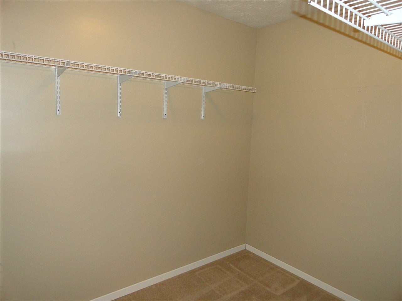 101 Two Mile Creek Road Milton, WV 25541 - Photo 18 of 29 Gallery Image 18