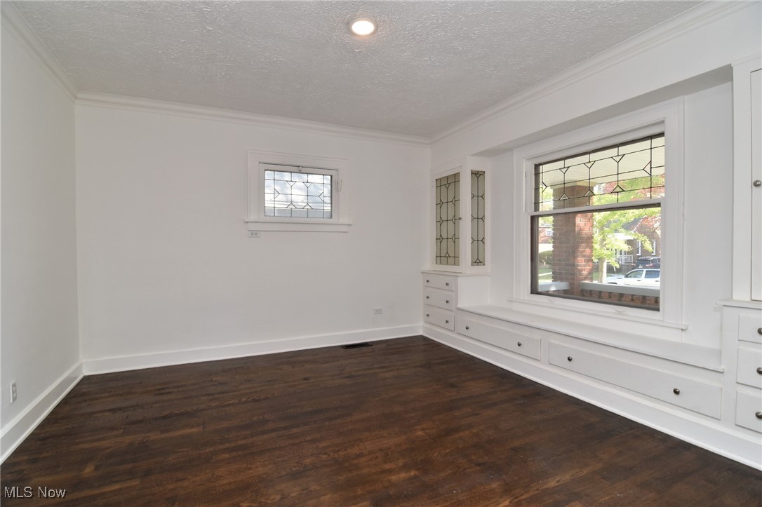 1008 Quilliams Road Cleveland, OH 44121 - Photo 11 of 41