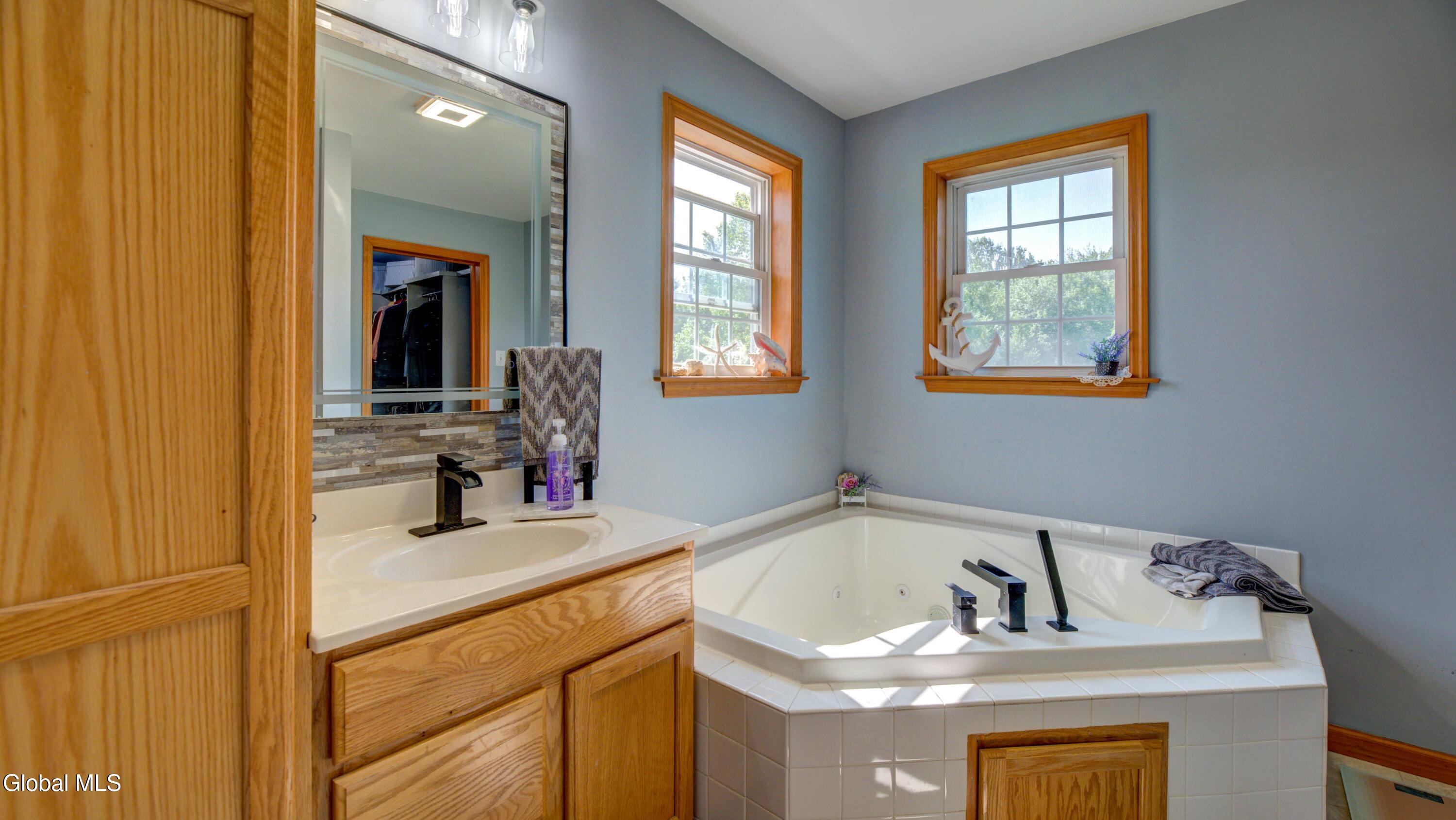 396 Bemis Road Gloversville, NY 12078 - Photo 32 of 74 396 Bemis Rd-46