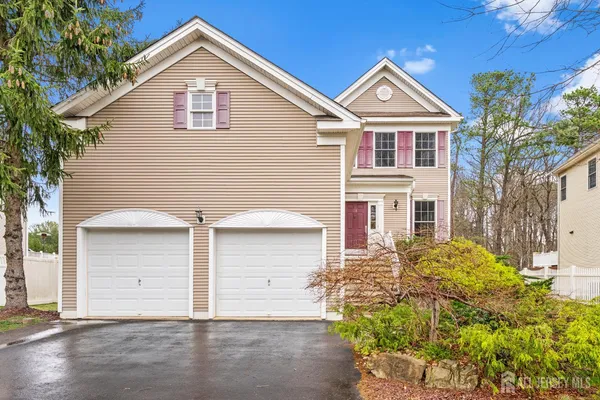 $850,000 | 28 Walden Court, Old Bridge, NJ 08857