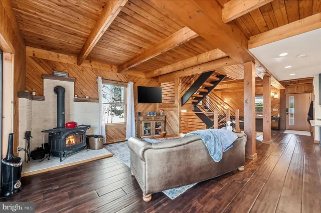 $774,900 | 241 Sunset Circle, Cross Junction, VA 22625