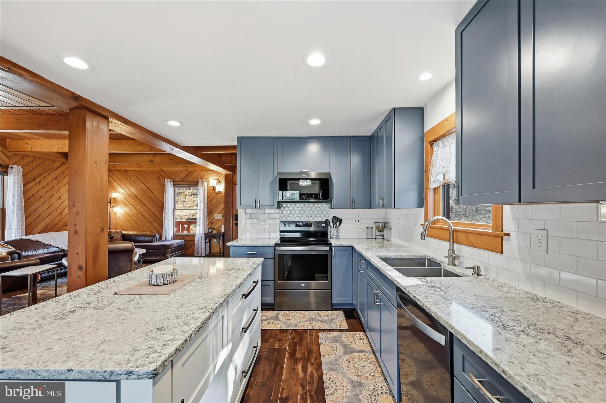 241 Sunset Circle Cross Junction, VA 22625 - Photo 27 of 98 Quartz counters