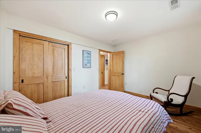 $774,900 | 241 Sunset Circle, Cross Junction, VA 22625